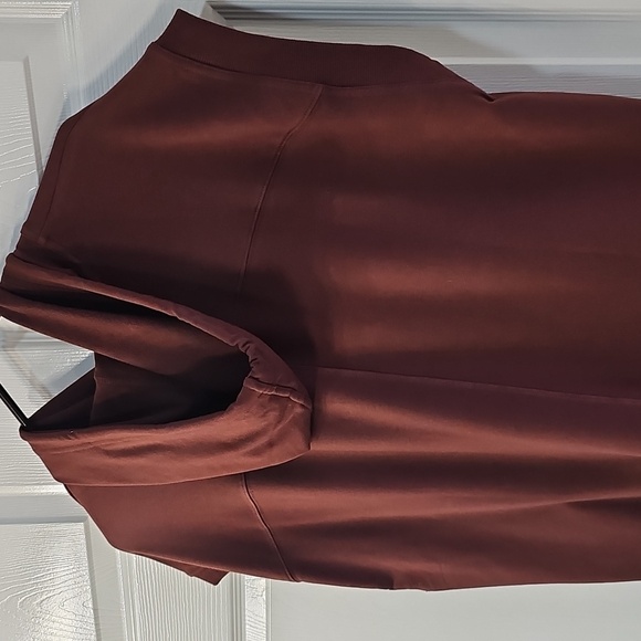 NWT ID Ideology Cap- Sleeve Hoodie Tunic Pocket Burgundy 2X - Picture 11 of 13
